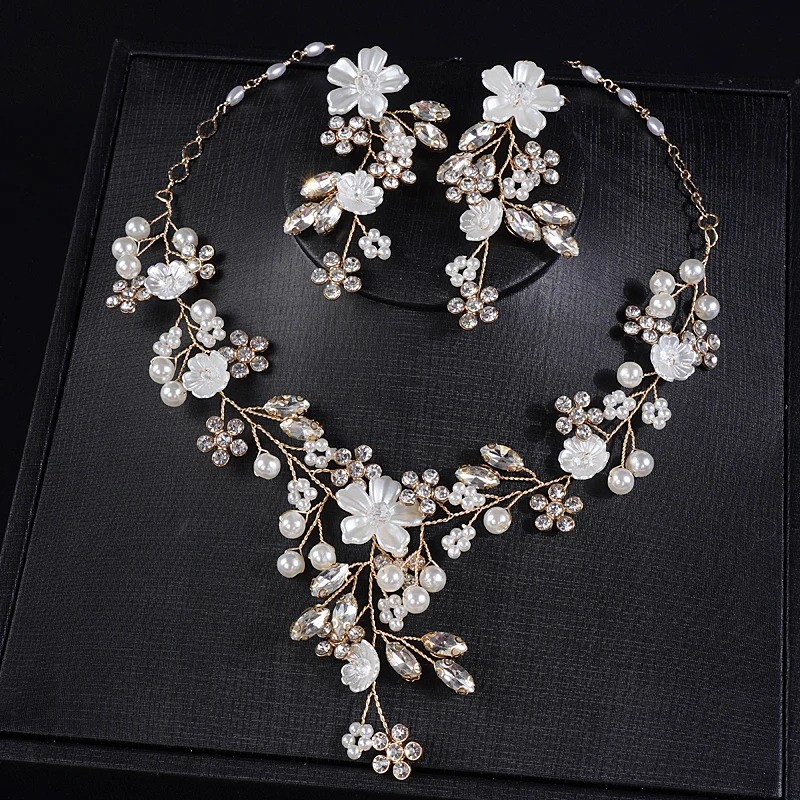 Bridal Jewelry Set Wedding Rhinestones Floral Pearls Necklace Earrings Jewelry Set Dangle Earrings Adjustable Set Elegance Party Jewelry For Women