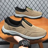 Casual Unisex Slip-On Running And Hiking Shoes for Autumn New Style Comfortable Breathable Leather Upper Flat Heel Versatile...