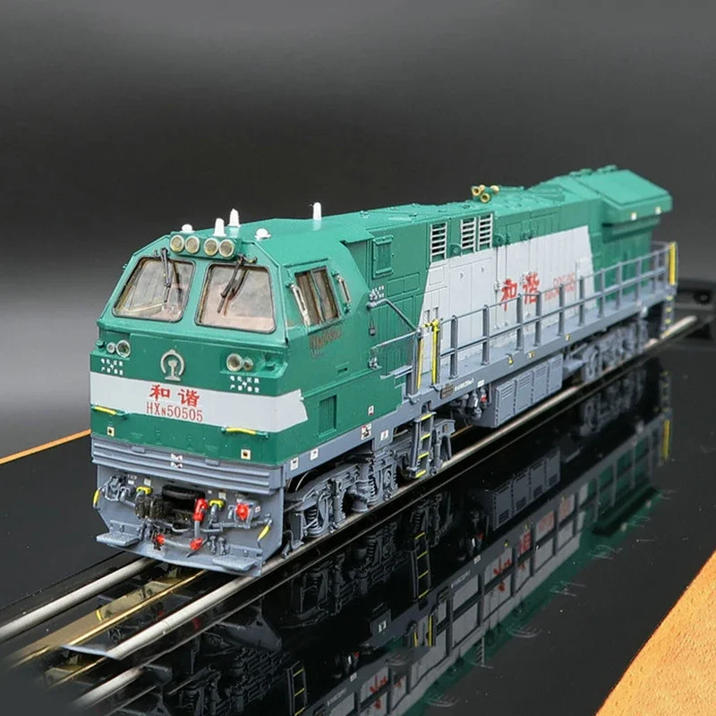 Train Model 1:87 HO Type Copper HXN5 Diesel Locomotive Dark Green Electric Toy Train
