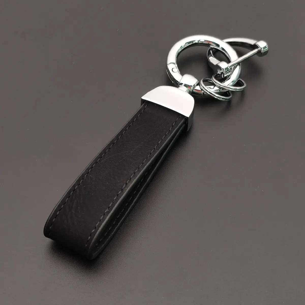 Personalized Crazy Horse Leather Car Ornament Keychain Pendant Charm Gift