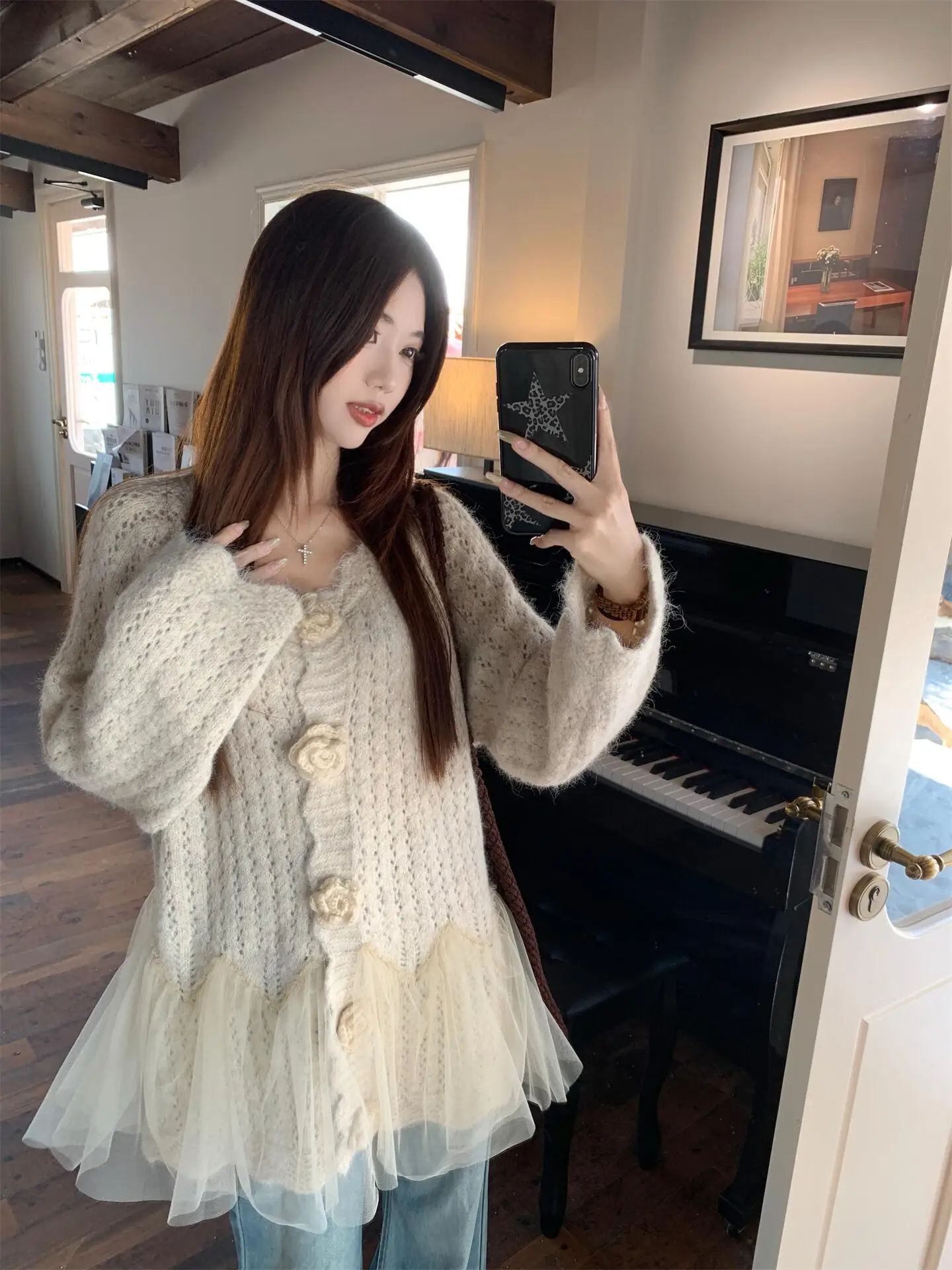 3D Floral Mesh Splicing Knitted Sweater Coat Women's Spring New Mid-Length Casual Top V-neck Long Sleeve Button Closure