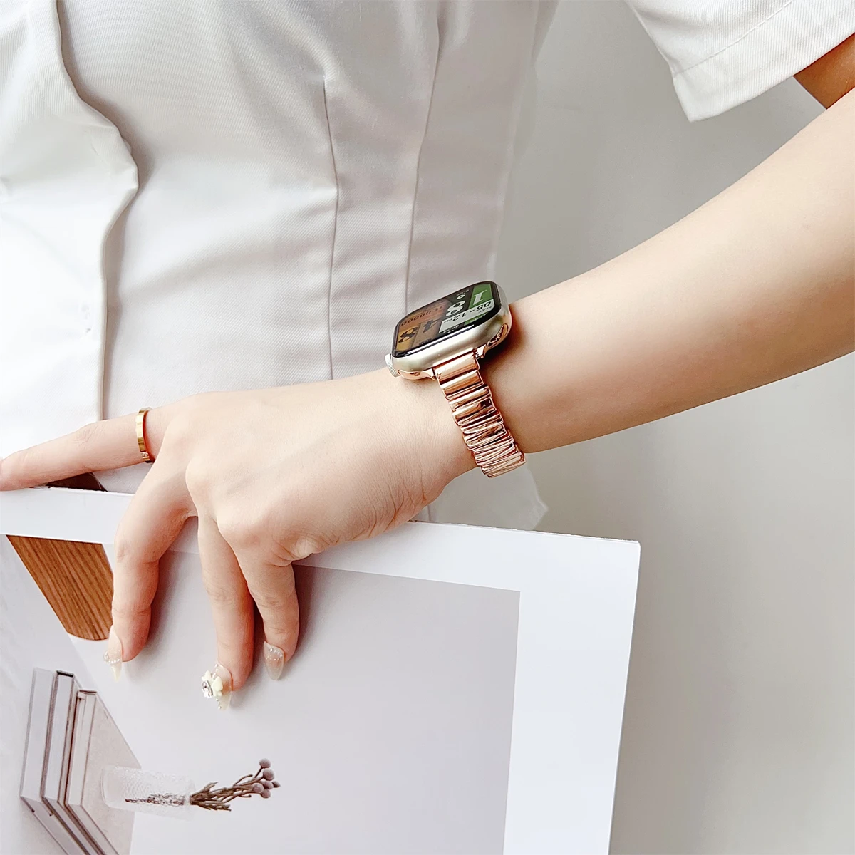 Kellon ranneke iwatchille 42/44/45/46/49mm 38/40/41mm Metal Fashion kellohihna kellosarjalle Ultra2 Series 10/9/8/7/6/5/4/3/2/1_voghion.com