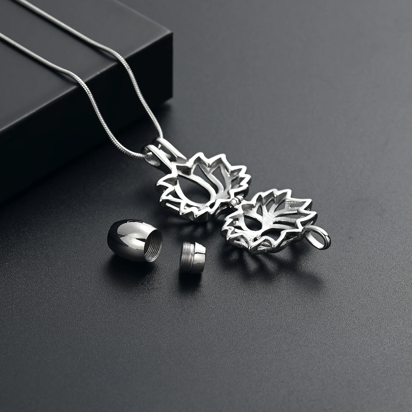 Cremation Pendant Lotus Necklace With Mini Urns For Human/Pet Ashes Free Engraving Keepsake Stainless Steel Woman Jewelry