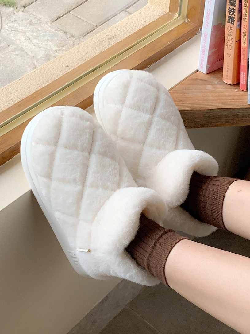 Snow Boots For Women 2023 Winter Plush Shoes Thick And Fashionable, Wearing Northeast Cotton Household Boots