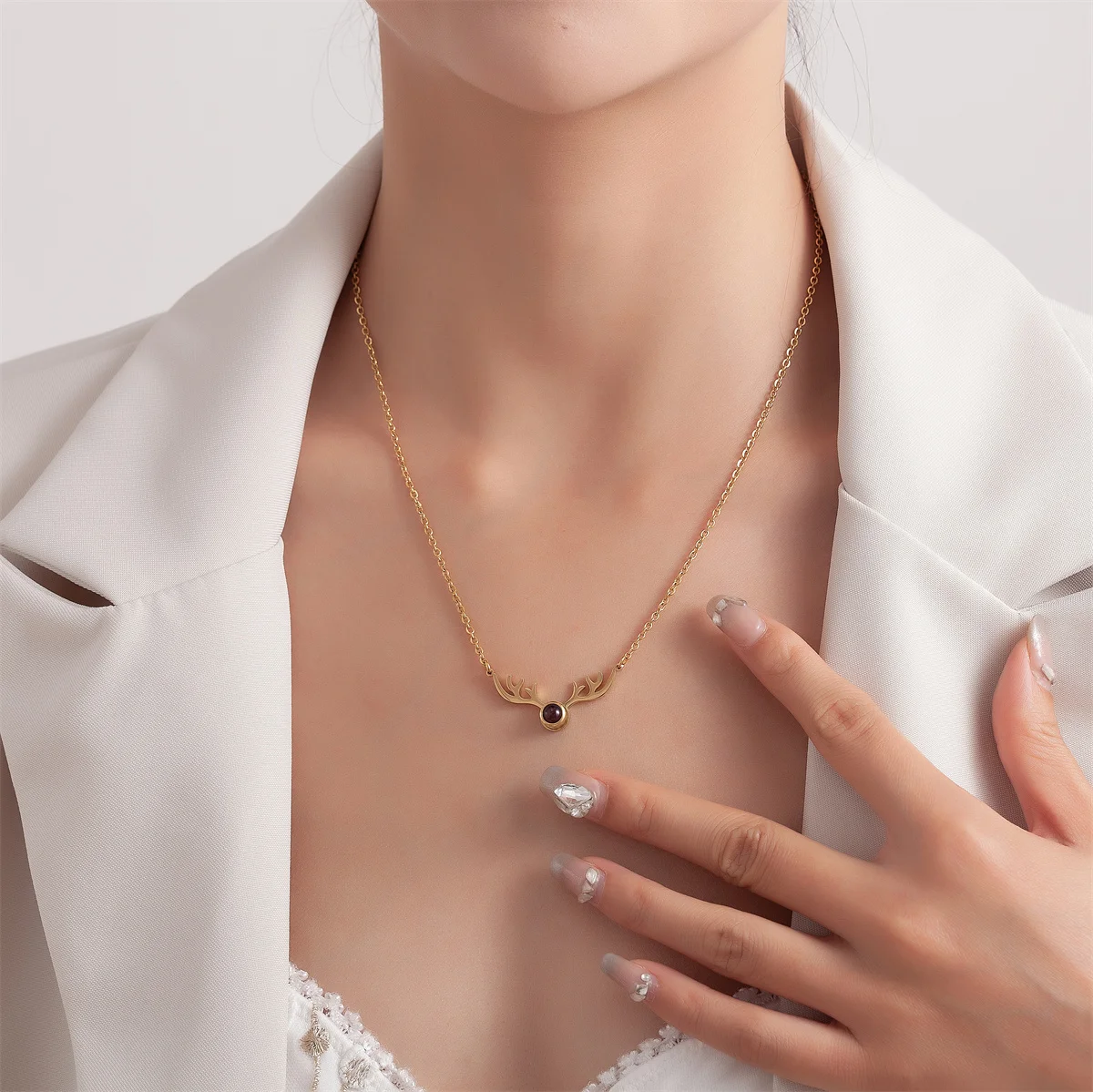 Antler Custom Projection Necklace Romantic Moose Picture Pendant Personalized Picture Necklace Christmas Gift for Her