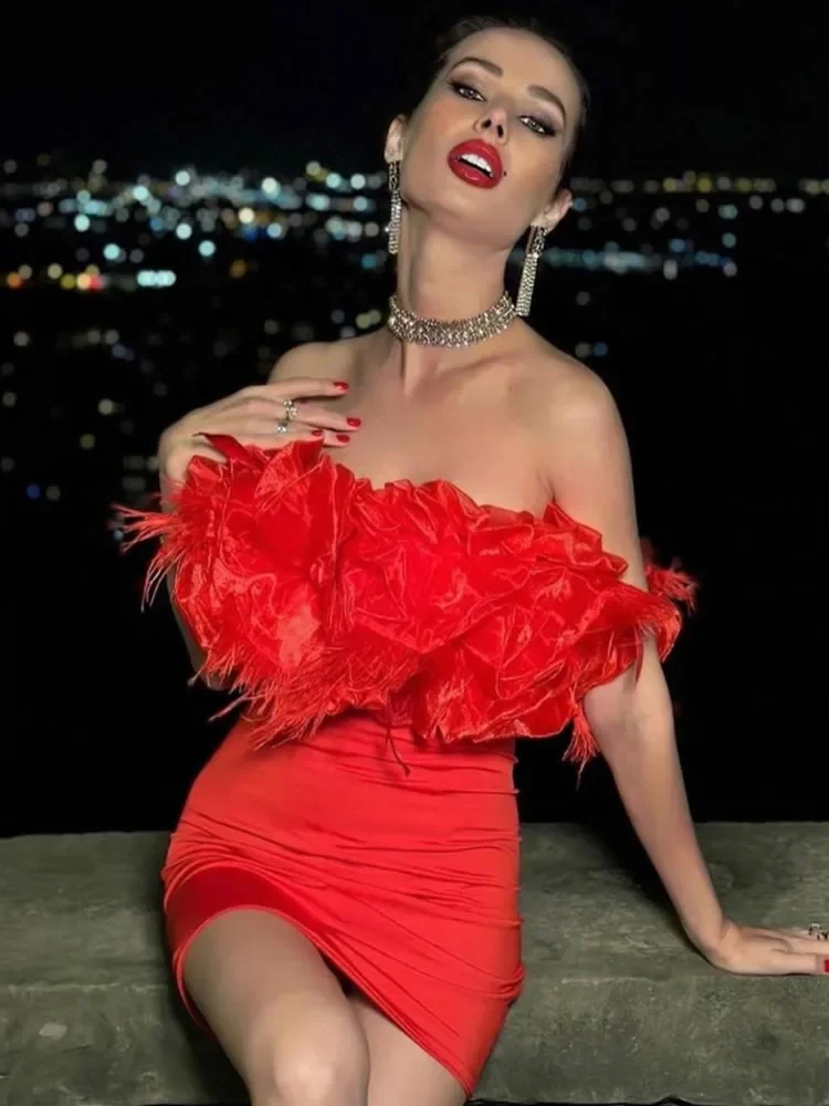 Abito Da Festa Di Natale Per Donna Piume Rosse Senza Spalline Bodycon Mini Runway Fashion Celebrity Evening Club Dresses Nightwears