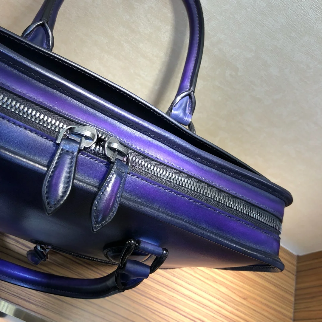 Рисунок 2 - Деловой мужской портфель из натуральной