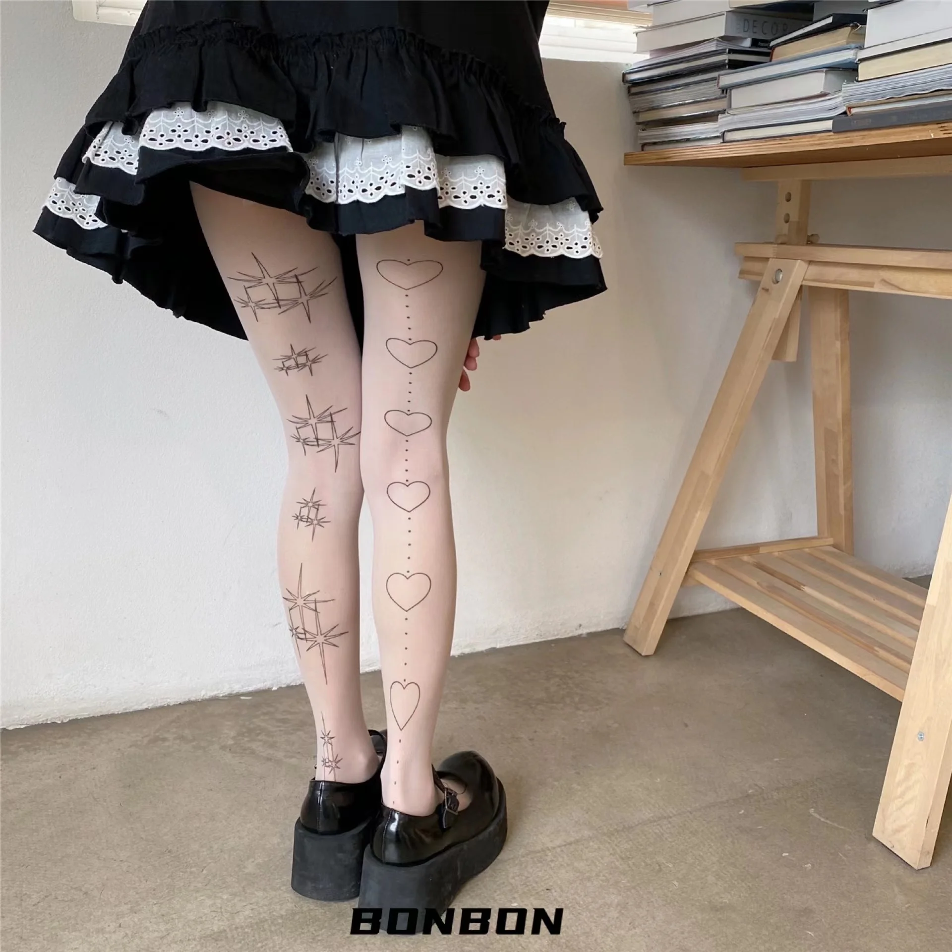 Fantasy Linkage Line Love Lolita Printing Tattoo Socks Light Leg Skin Beauty Stockings