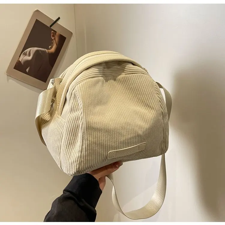 

Новинка 2024, Вельветовая сумка для женщин, корейская модная сумка из ракушек, мягкие сумки через плечо для женщин, дизайнерская сумка, кошельки и сумочки, женская сумка