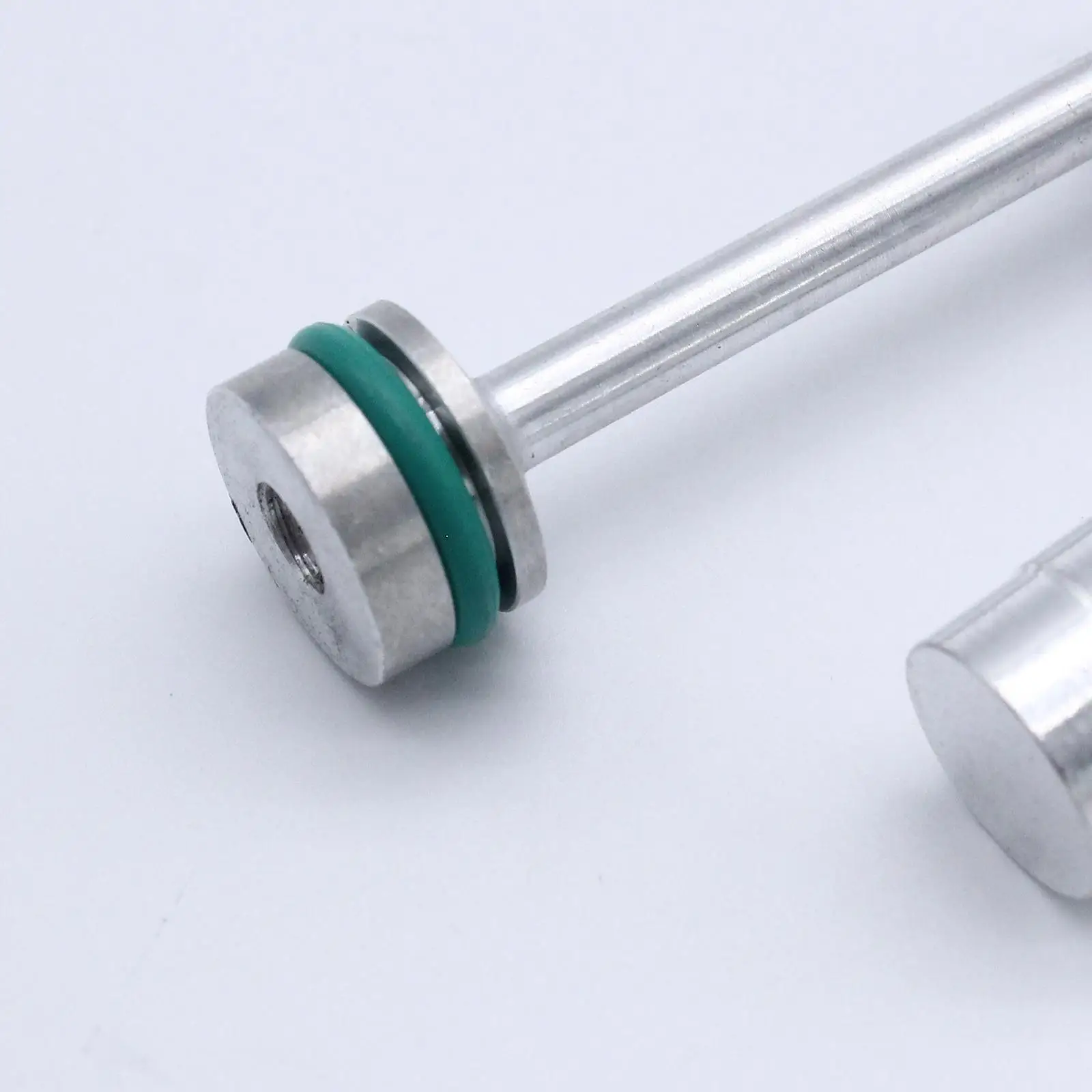 Oil Diverter Barbell for GM Gen III IV LS Engines LS1 LS2 LS7 LS9 LQ4 LQ9