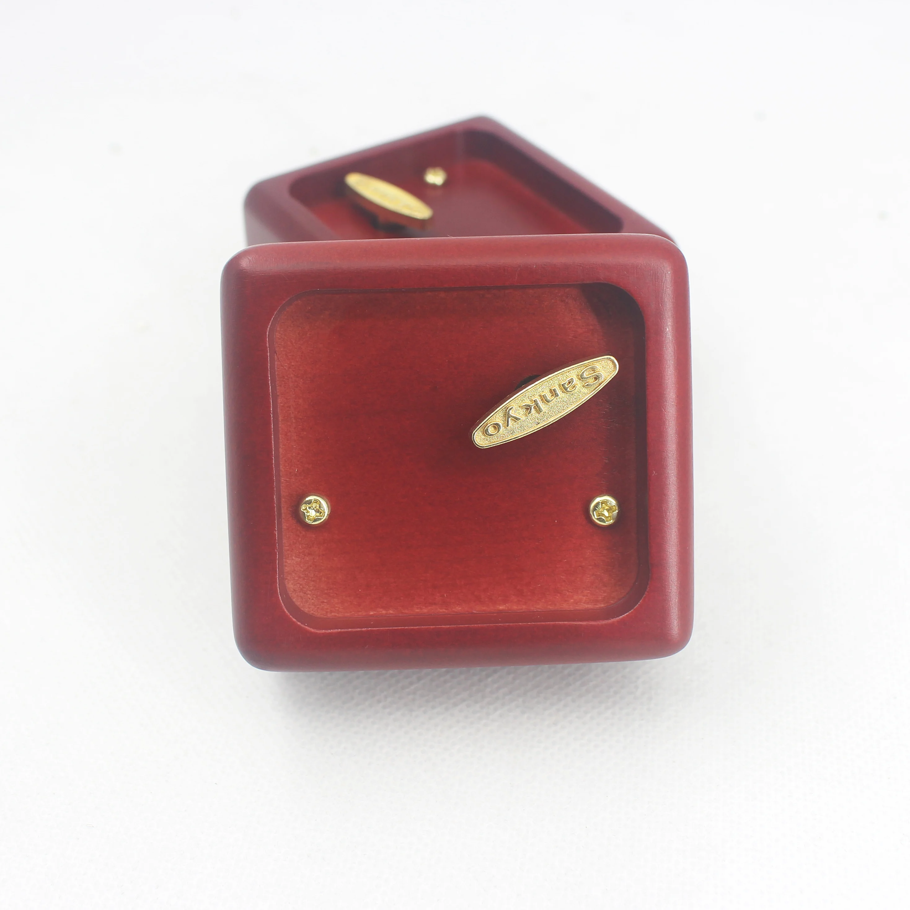 Wooden handmade wine red clockwork music box music box