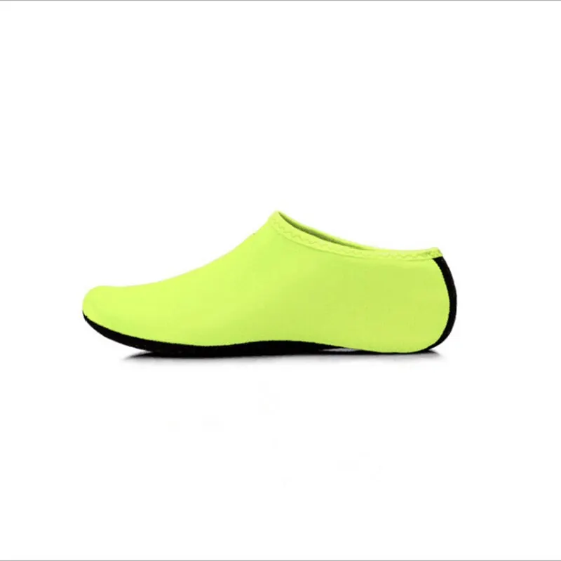 Men's Neoprene Water Shoes Breathable Rubber Sole For Swimming