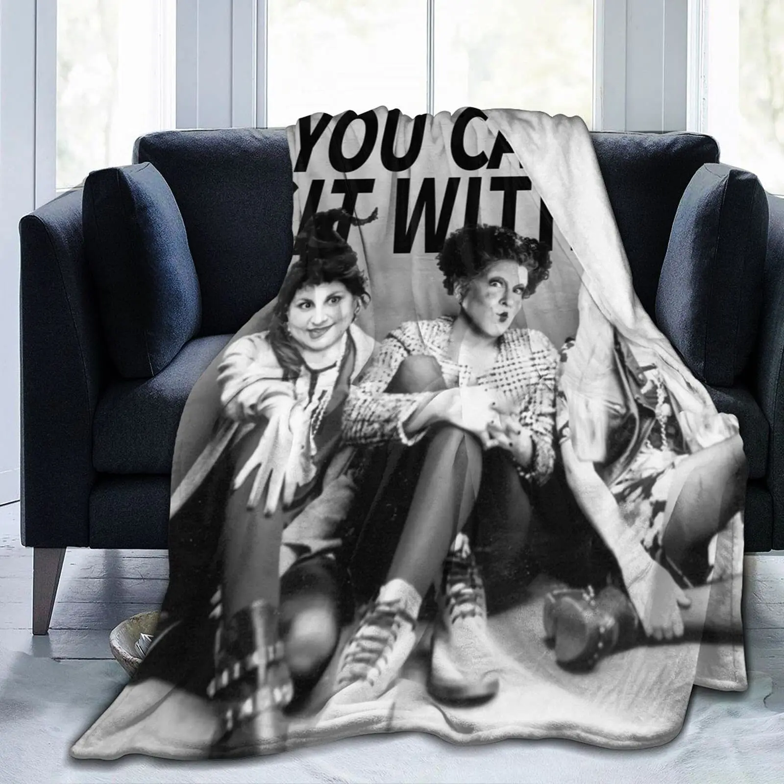 Hocus Pocus-�ҷ��� ������ �ö��� ���, ������ �ڸ� �ε巯�� �÷��� ��� ���� ���� ħ�� Ȩ ���׸��� ����