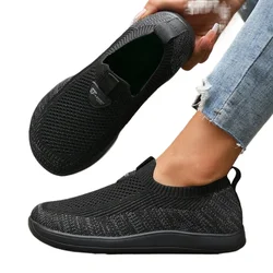 Women's Lightweight Wide Toe Flat Shoes - Comfortable Minimalist Fashion Sneakers - 38 (All Black)