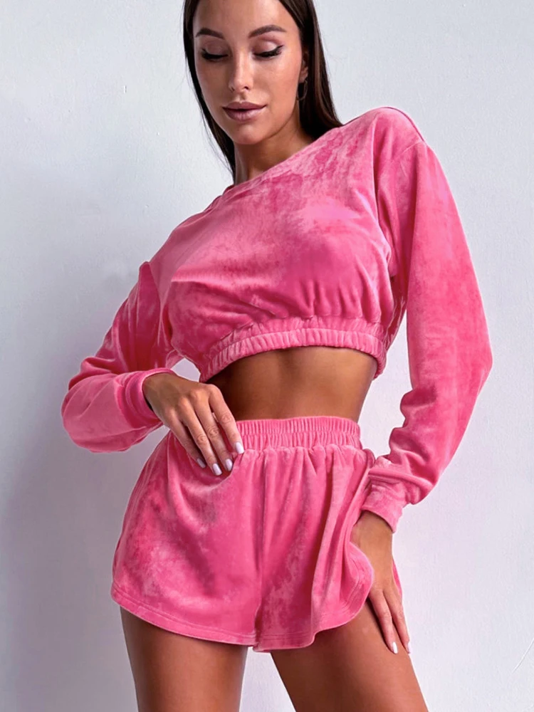 

Свободная Пижама Restve для женщин, комплект из 2 предметов, розовый укороченный Топ с длинным рукавом и круглым вырезом, повседневные женские костюмы с шортами, весенняя одежда для сна