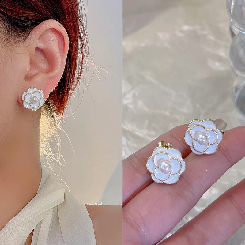 Jewelry for Women Trendy Fashion Ear Clips Luxurious Versatile Cute Earrings Elegant Clip Earrings