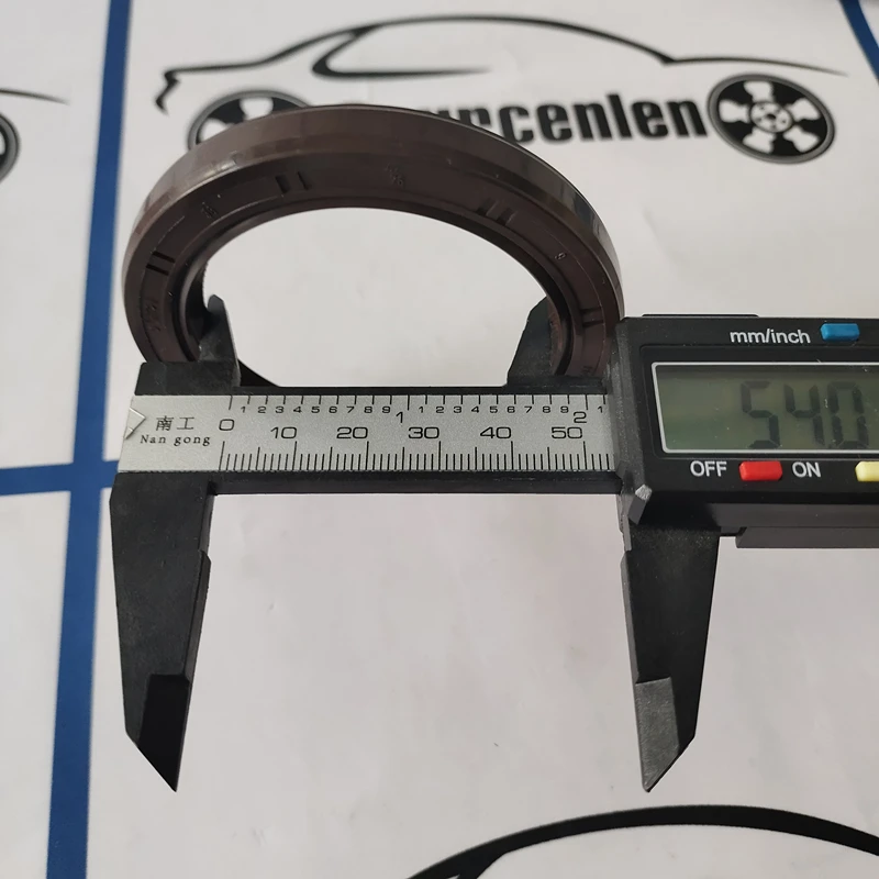 Genuine Transfer Case Oil Seal for Hyundai Santa Fe Veracruz Tucson Kia Sorento Sportage IX35 2.7 2.4 3.0 4735039300