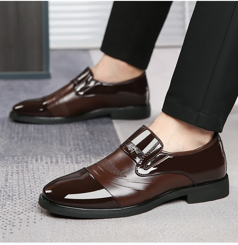 

2023 New Men Shoe Black Leather Shoes for Men Luxury Plus Size Party Office Business Casual Shoes Loafers Zapatos Vestir Hombre