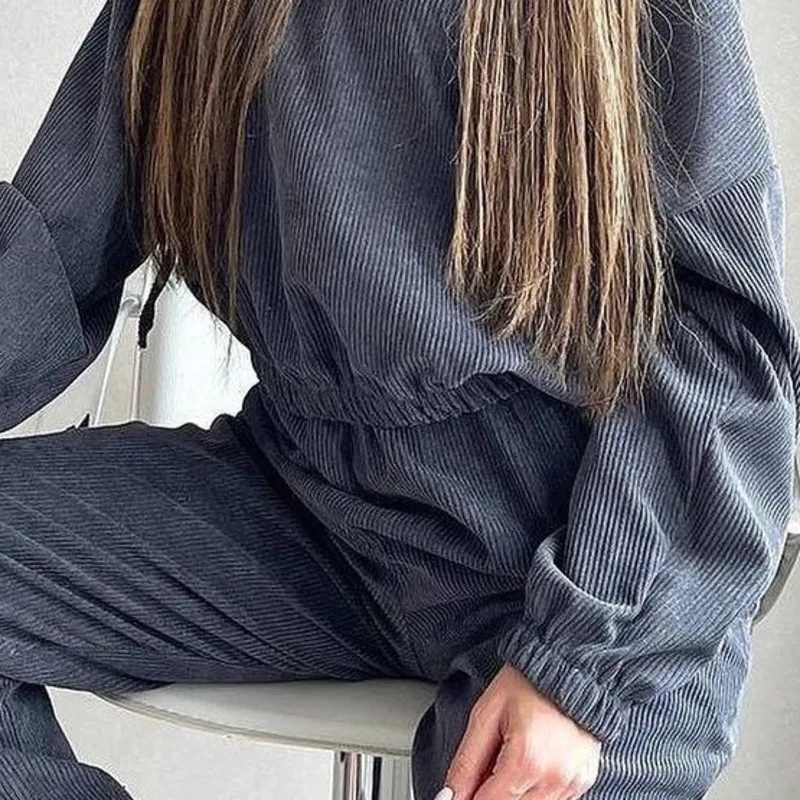 Women's New Autumn and Winter Fashion All-match Sports Set Solid Color Long Sleeve Hooded Zipper Top Women's Trousers Leg Set