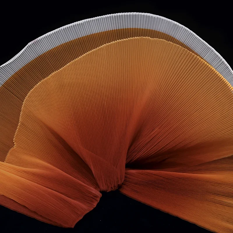 Miyake Gradient Accordion Small Pleated Hard Mesh Fabric Accordion Design Handmade Diy Material Wedding 3d Shape Decoration