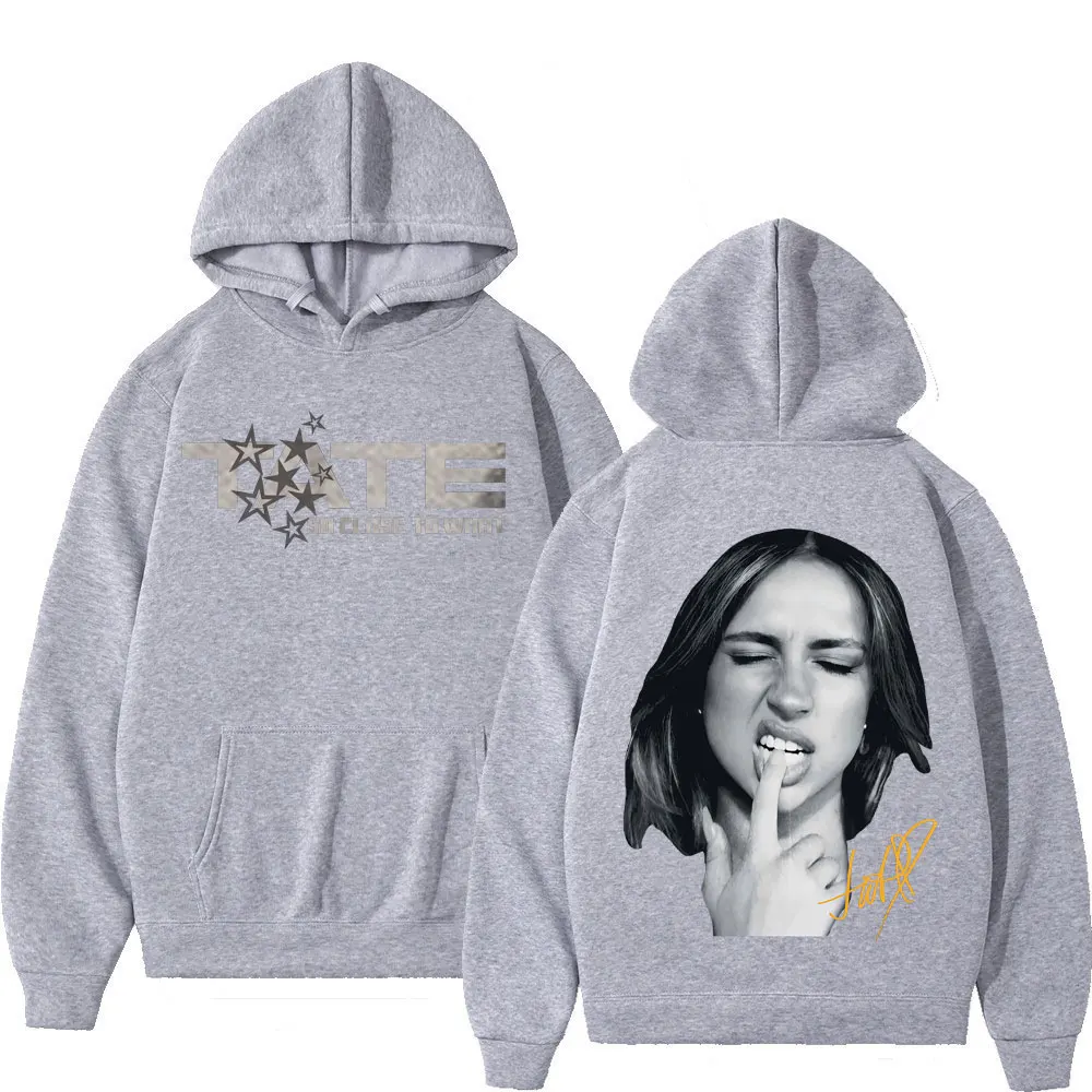 ألبوم تيت ماكراي قريب جدًا إلى ما يمس الممتلكة 202...