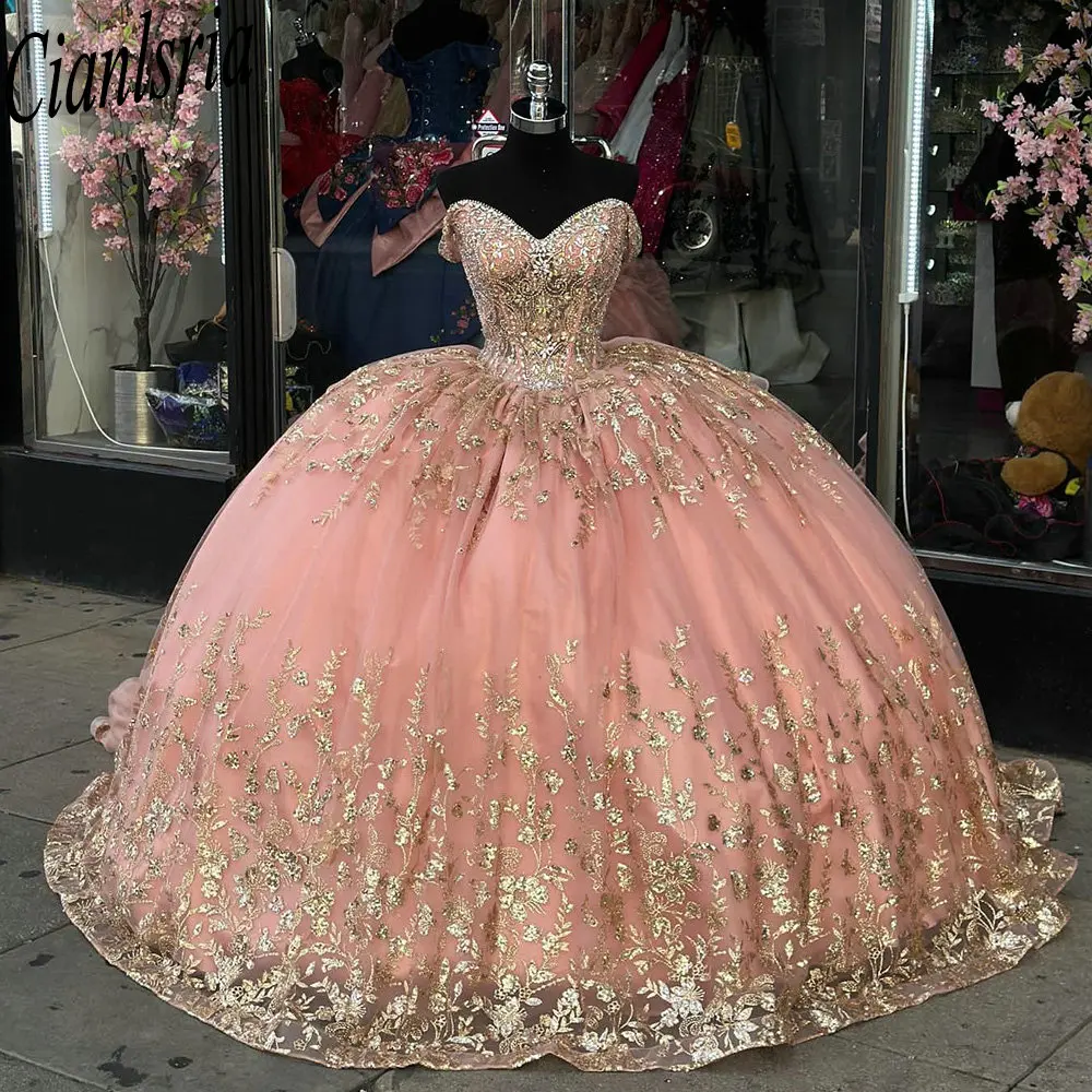 

Rose Gold Illusion Beading Crystal Ball Gown Quinceanera Dress Off The Shoulder Sequined Lace Ruffles Corset Vestidos De 15 Años