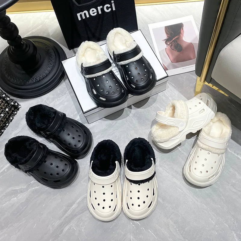Women's Plush Slippers 2024 New Winter Women's Hole Shoes Thick High Heel Soft Sole Beach Garden Shoes Home Plush Hole Slippers 6
