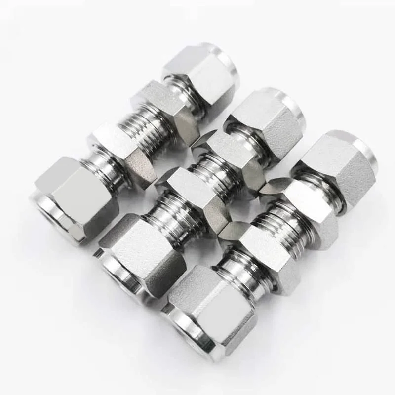 SS-600-61BT, Stainless Steel Tube Fitting, Bored-Through Bulkhead Union, 3/8 in. Tube OD, Can Combination with Swagelok