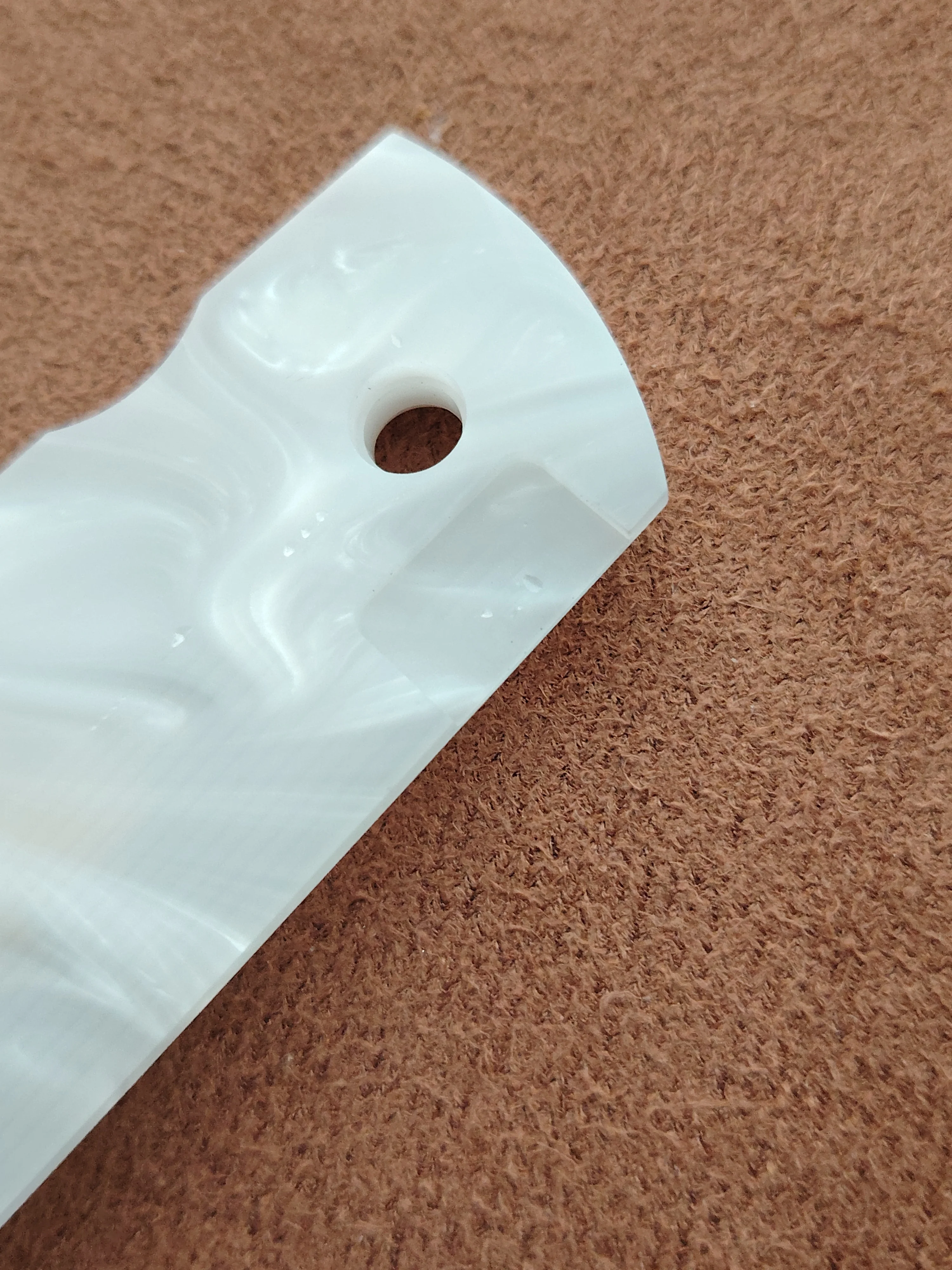 1911 Grips Full Size,White Pearl With Punisher Skull,Fits Colt,Kimber,Springfield,Remington,Rock Island,Government_voghion.com