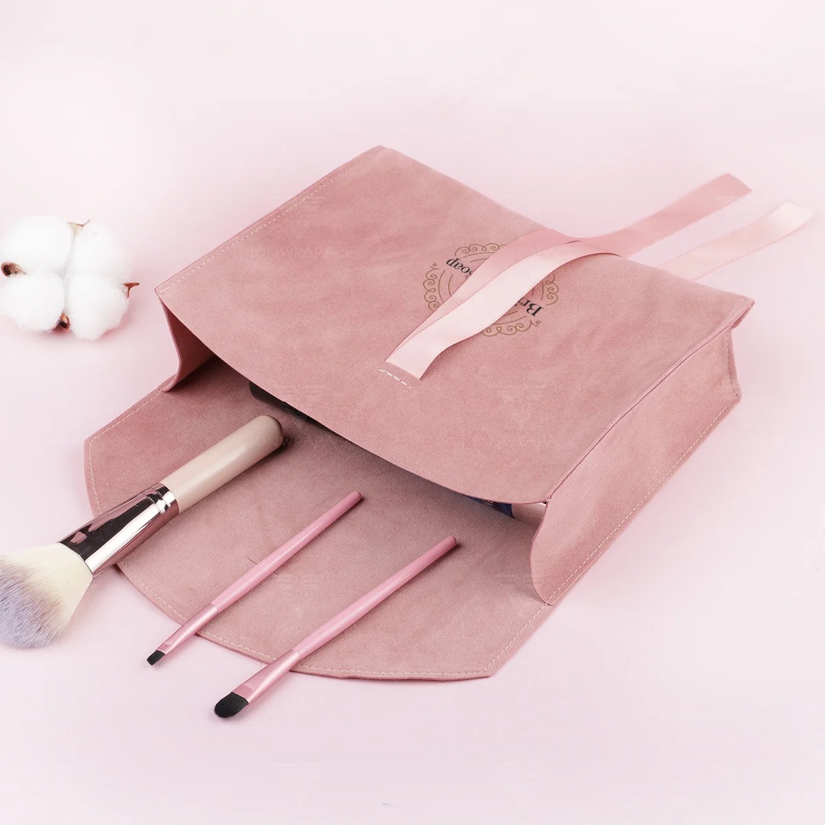 Custom logo luxury pink envelope jewelry pouch Superior Soft Velvet Gift Bracelet Bag Necklace Earrings Ring Storage Pouch