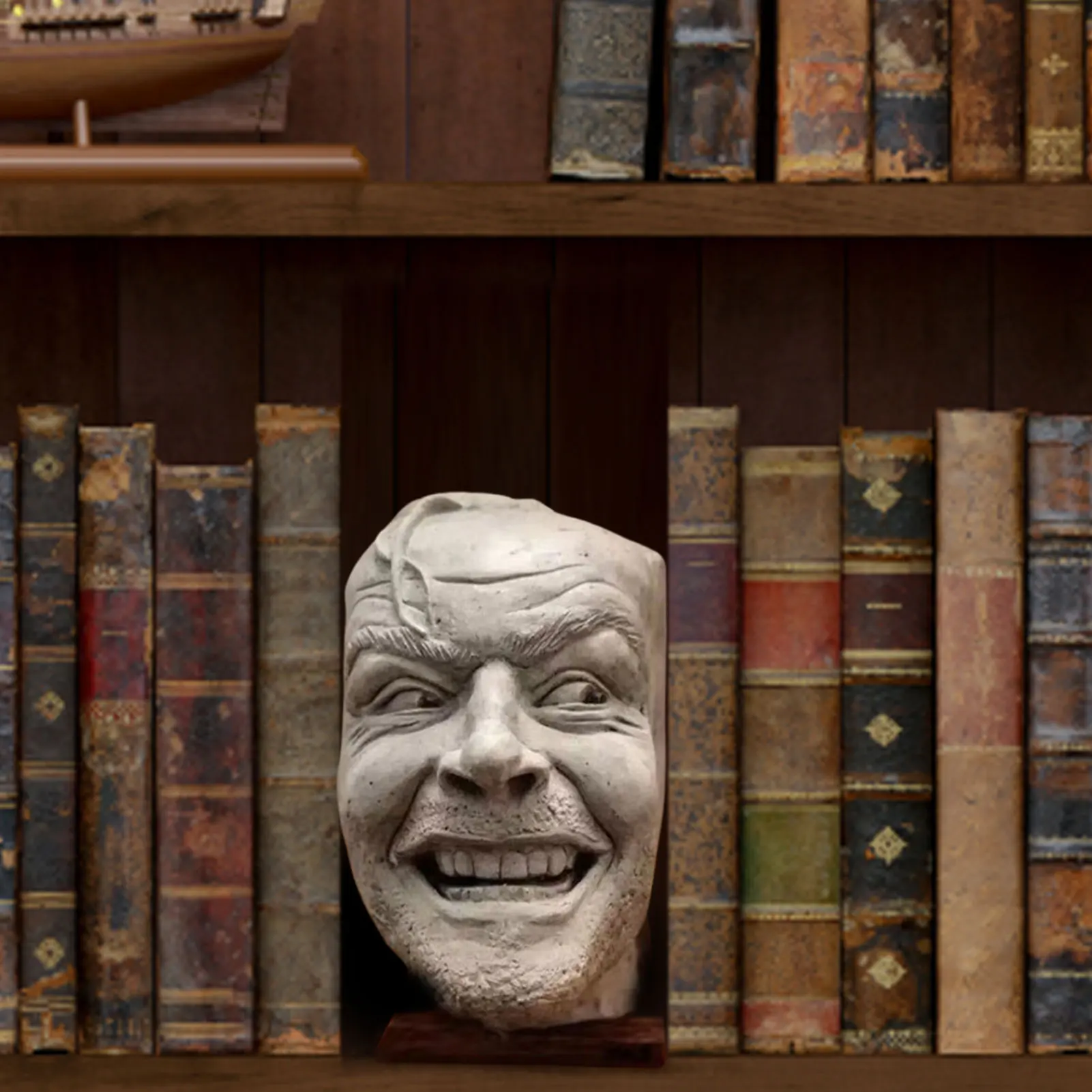 Here's Johnny Bookend Sculpture Of The Shining Resin Desktop Ornament