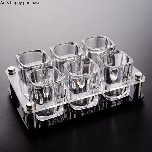 Ensemble, Distributeur De Verres À Liqueur Et Ensemble De Gobelets