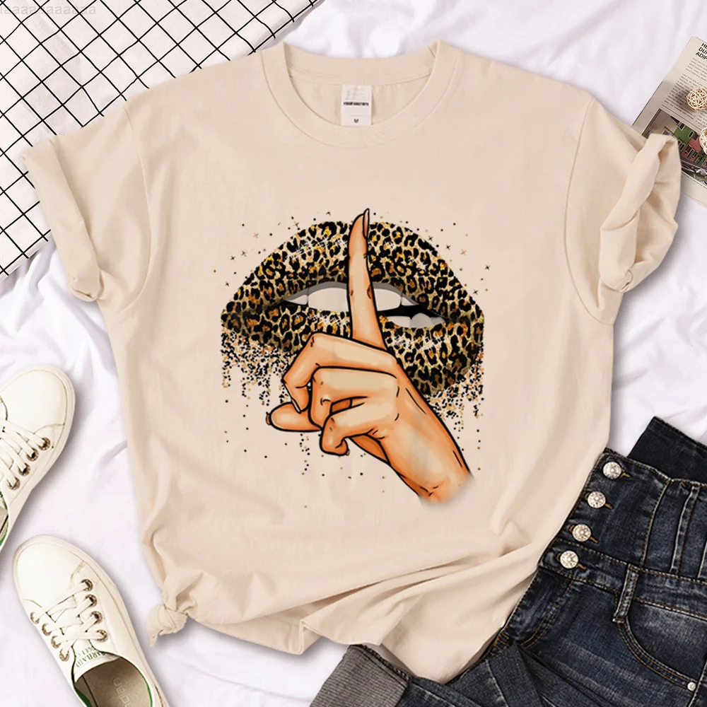 

Love Lips top women streetwear top female designer clothing