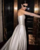 Simple Wedding Dresses A Line Sexy Women's Strapless Bridal Gowns Sleeveless Backless Pleat Satin Customized Vestidos De Novia 2