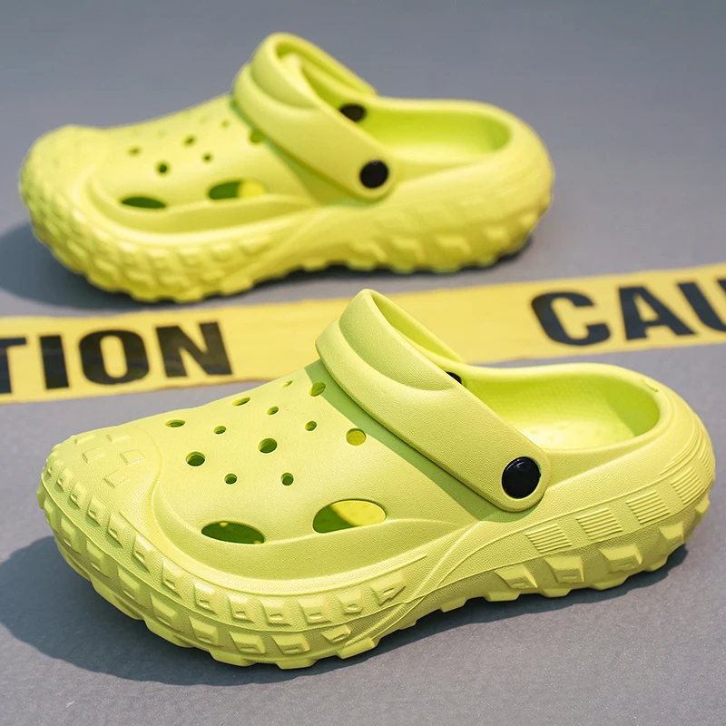 Men Slipper Shoes Summer Beach Clogs White Black Water Shoes for Women Size 35-48 Casual Sports Sneaker Men Sandal Slipper 4