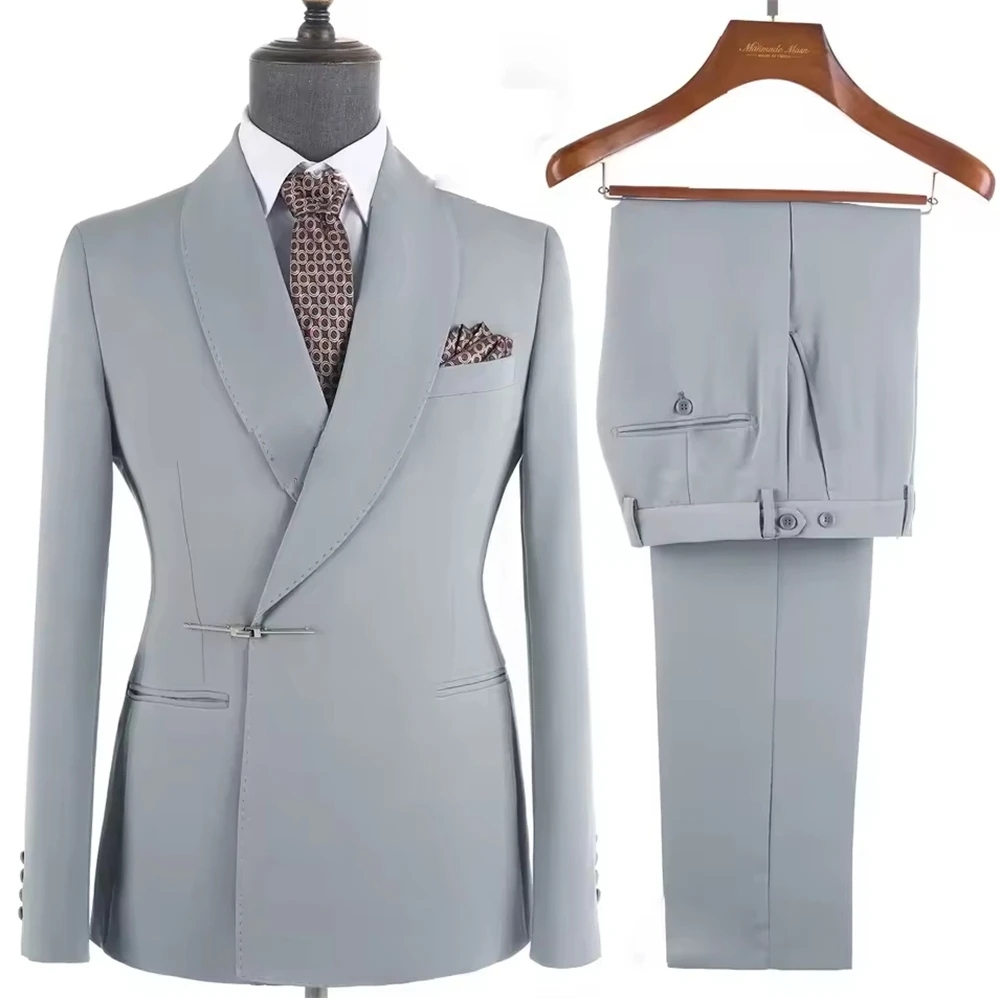 Costumes en corail pour hommes