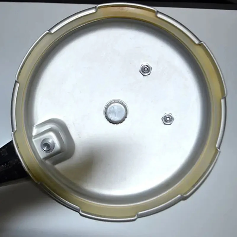 Description Picture 2 of item16 18 20 22 24 32cm Pressure Cookers White Silicone Rubber Gasket Sealing Ring Pressure Cooker Seal Ring Kitchen Cooking Tools