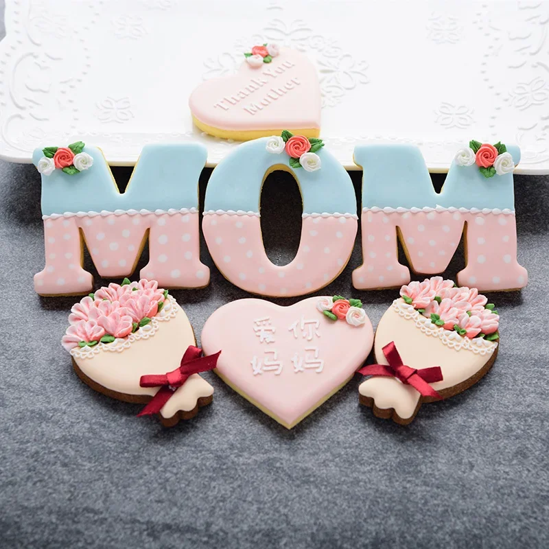 

New Mother's Day Cookie Mold Mom Love Heart Shaped Cartoon Fondant Icing Cookie Cutter Novice DIY Baking Tool Cake Decorating