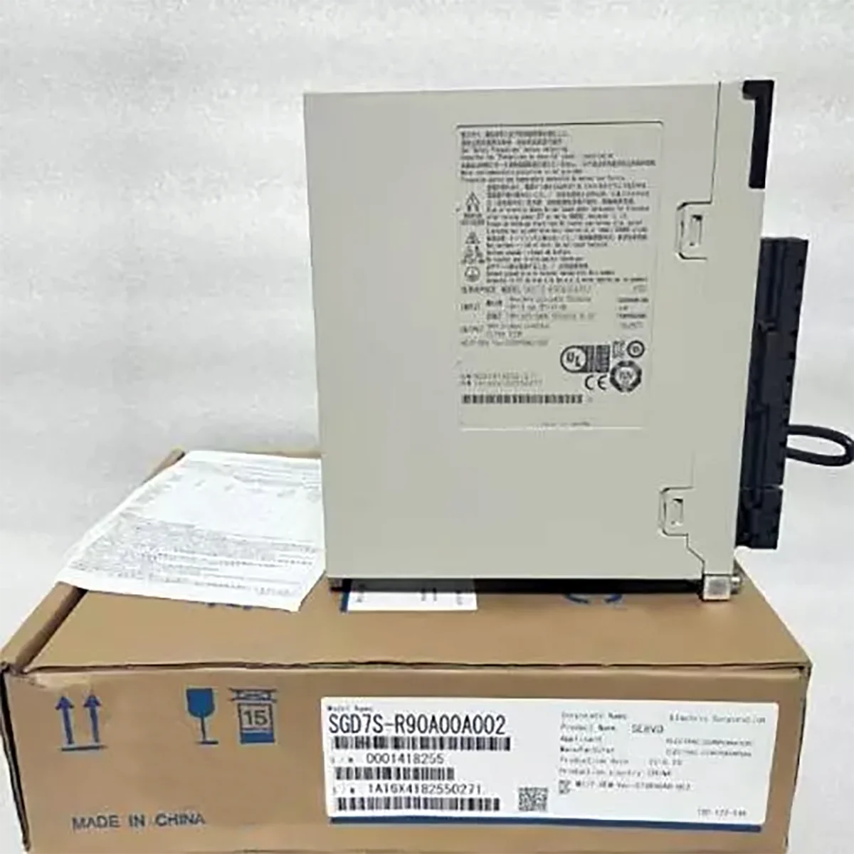 100% 새로운 오리지널 서보 드라이버 SGD7S-R90A00A002