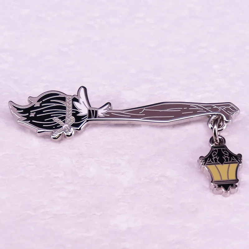 Creative Magic Flying Broom Lamp Enamel Brooch Pins Q Cosplay Prop Badge Jewelry Backpack Clothing Corsage Lapel Pin Accessory anime brooches,game brooch