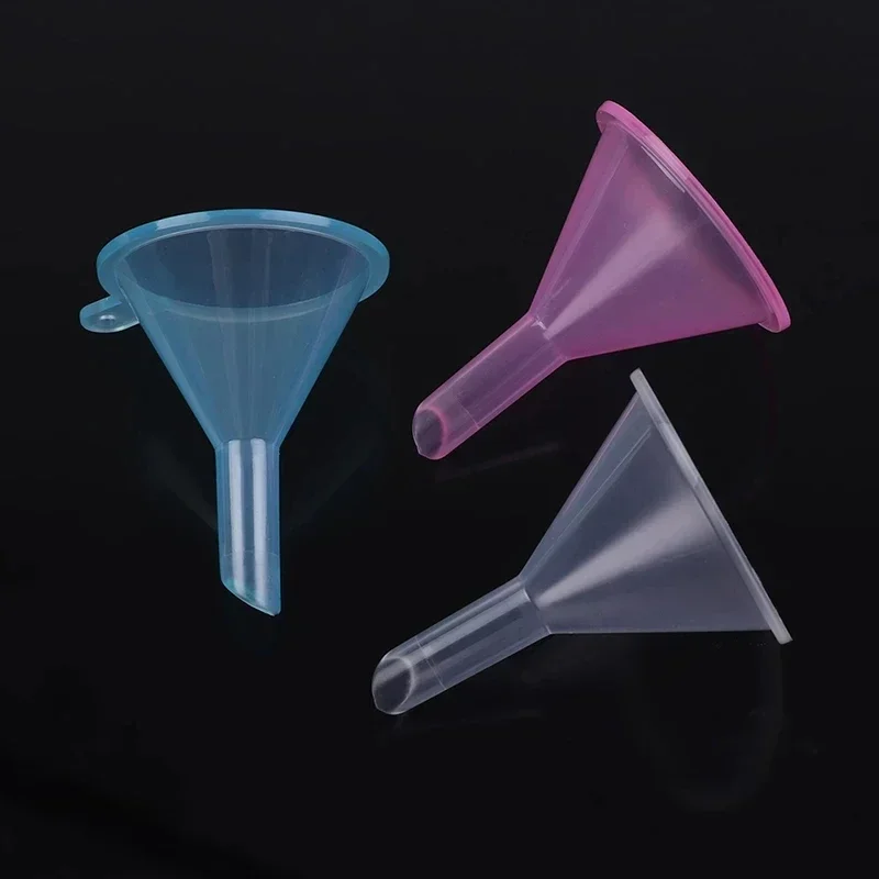 Description Picture 5 of item100pcs Small Funnels for Kitchen Mini Liquid Oil Plastic Funnels Kitchen Gadget Empty Bottle Packing Tools Perfume Spice Funnels
