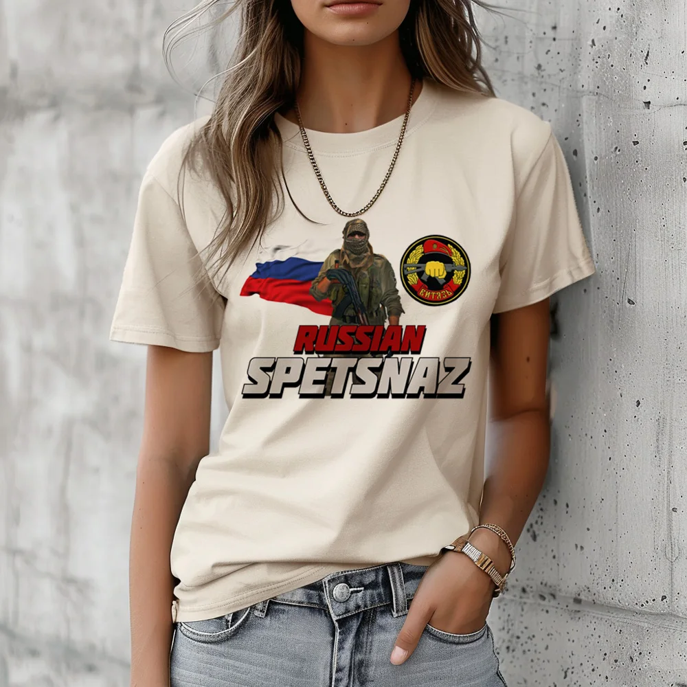 

Женские футболки в стиле Харадзюку