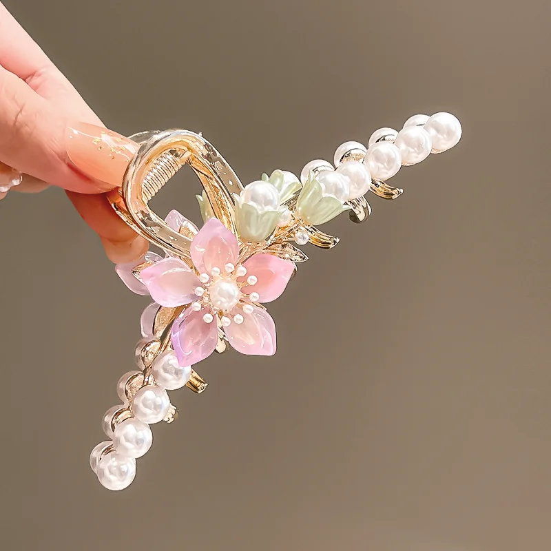 

Korean Pink Flowers Hair Claws for Women Luxury Pearl Clips Girls Gentle Elegance Temperament Eaddress Accessoires