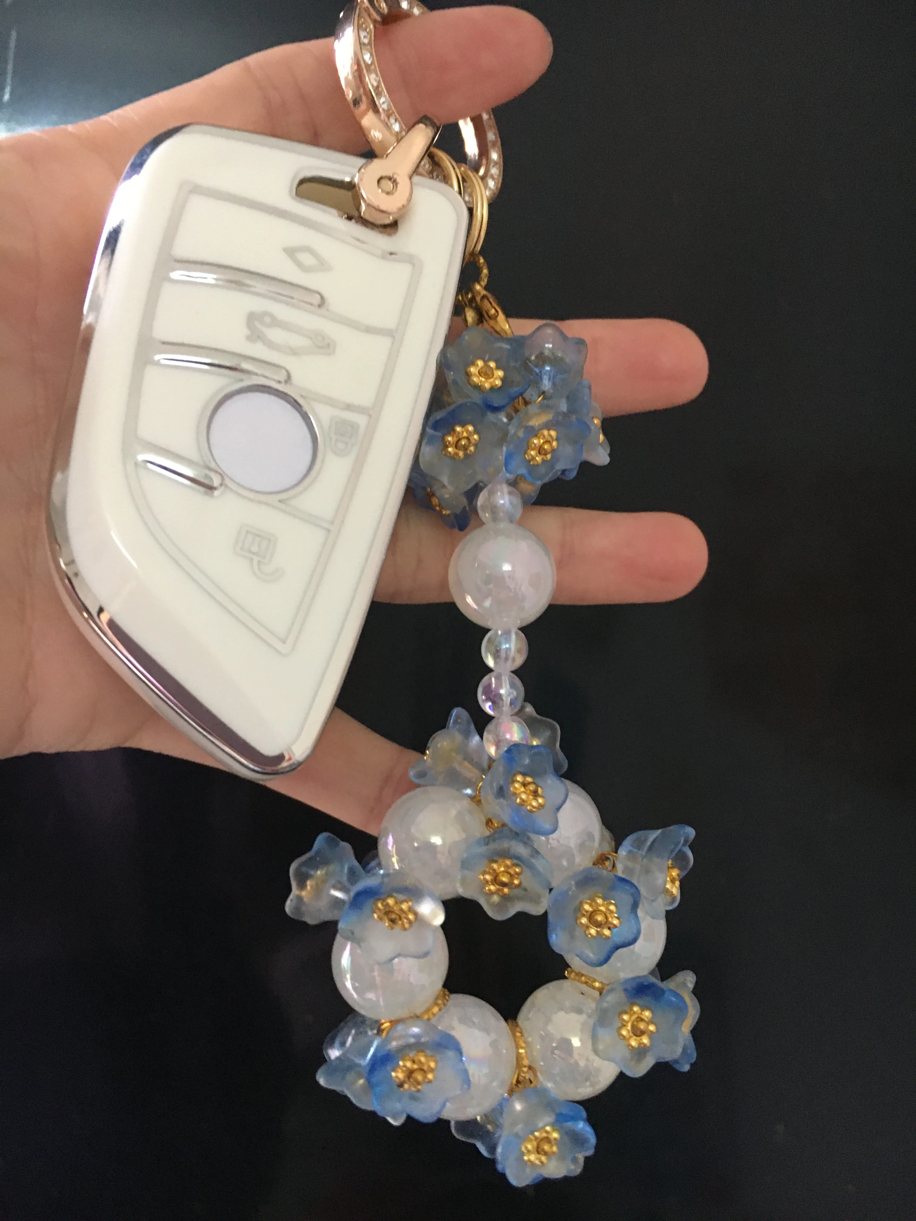 

Handmade beaded keychain Car Keyring for Women DIY Handmade Car Party Friend Gift