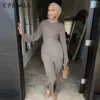 Two-piece Modest Islamic Wear Set for Women Ramadan Arabic Muslim Top and Pant Set Elegant Dubai Waist-defining Travel Outfit