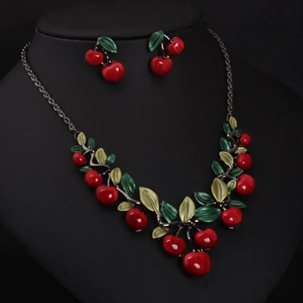 1 Set Vintage Red Cherry Fruit Necklace Earrings Jewelry Set Chic Bridal Wedding Necklace Jewelry Accessories 2