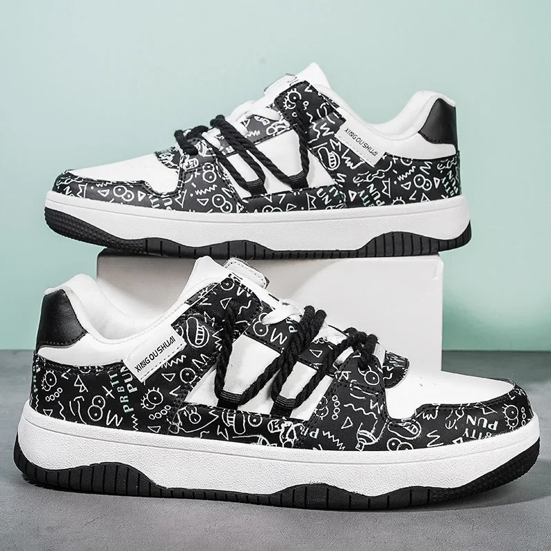 Trendy Graffiti Men Skateboarding Shoes Men High Quality Antiskid Damping Walking Sports Shoes Leisure Sneakers Male Zapatillas