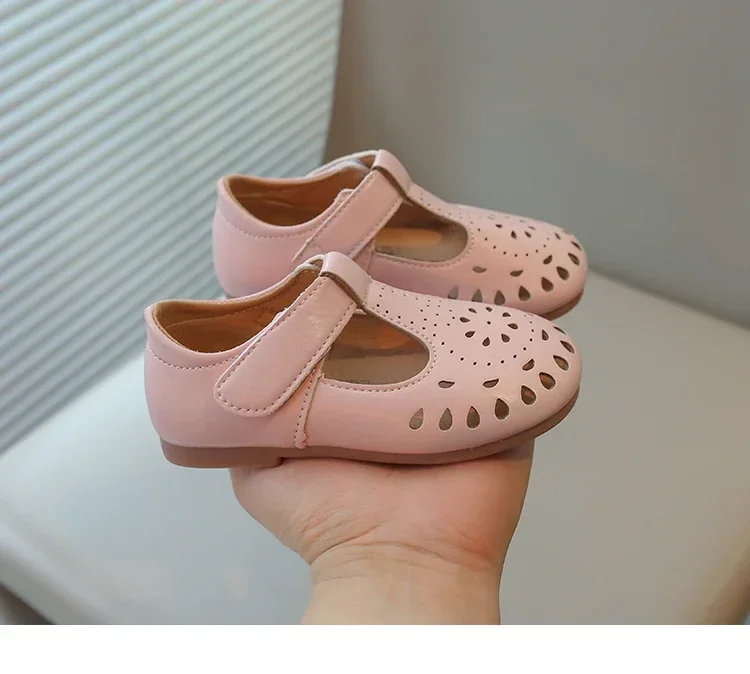 2023 frühling Sommer Mädchen Casual Schuhe Hohl Ausschnitte Prinzessin Süße Weiche Kinder Leder Schuhe T-riemen Kinder Wohnungen für Hochzeit – Detail 7