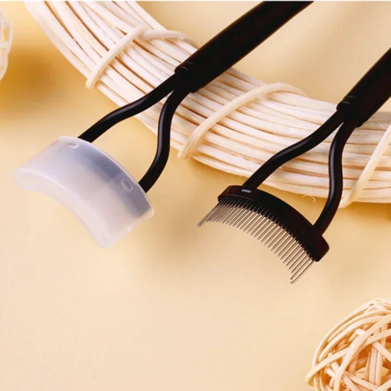 Metal Eyelash Separator & Curler 2