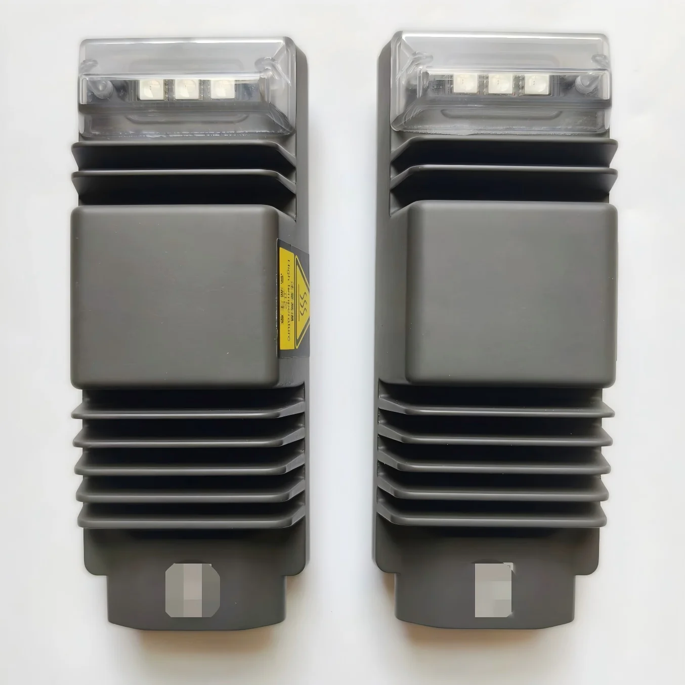 Détail du dissipateur thermique et des composants électroniques du module ESC de rechange pour drone DJI Agras.